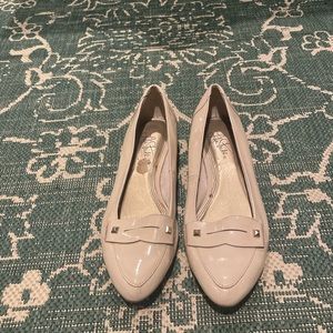 Nude and gold Life stride flats size 7